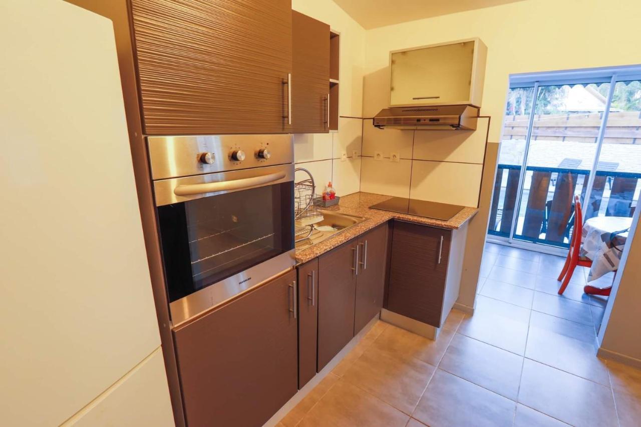L'Avocat 1 Avec Piscine Chauffee Et Jacuzzi A Partager Villa Le Tampon Exterior foto